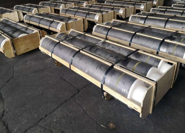 4 RP 650 Graphite Electrode