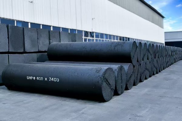 UHP 600 x 2400 Graphite Electrode
