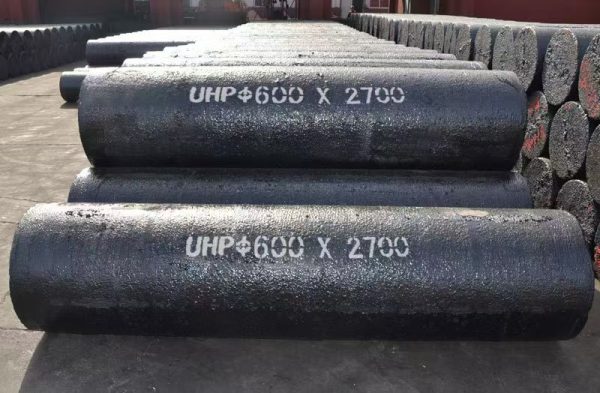 UHP 600 x 2700 Graphite Electrode